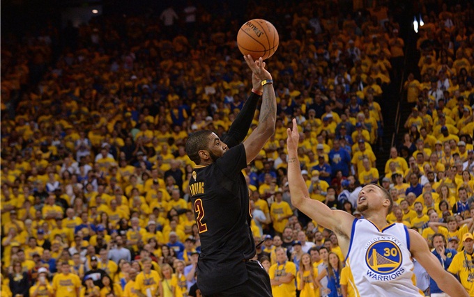 辟谣！热火记者否认湖人能4换1获维金斯 东契奇难获带刀护卫